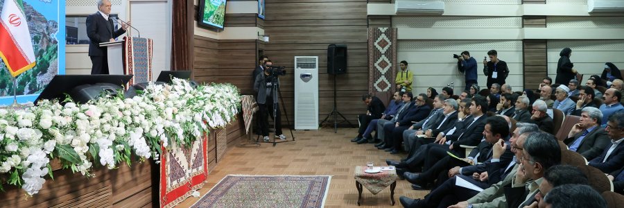 کردستان شایستگی آن را دارد که الگوی توسعه و همدلی در کشور باشد/ وجود بیش از 500 تشکل مردمی در استان ظرفیتی عظیم برای حل مسائل کردستان است
