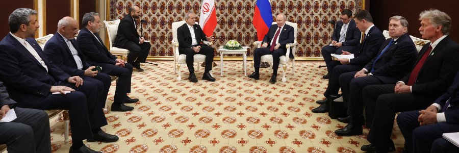دکتر پزشکیان: مصمم هستیم توافق جامع ایران و روسیه را اجرایی و عملیاتی کنیم/ پوتین: امضای توافق جامع، نقطه عطفی در روابط دوجانبه بود
