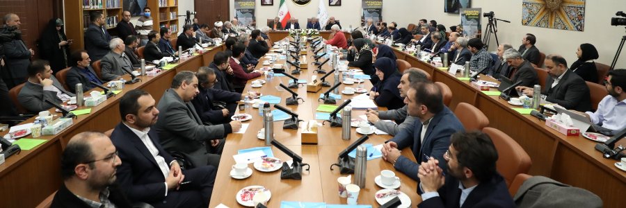 آموزش و پرورش منفعت آتی یک جامعه است و اگر جامعه گرفتار منفعت آنی شود، ناگزیر دچار عقب‌ماندگی خواهد شد