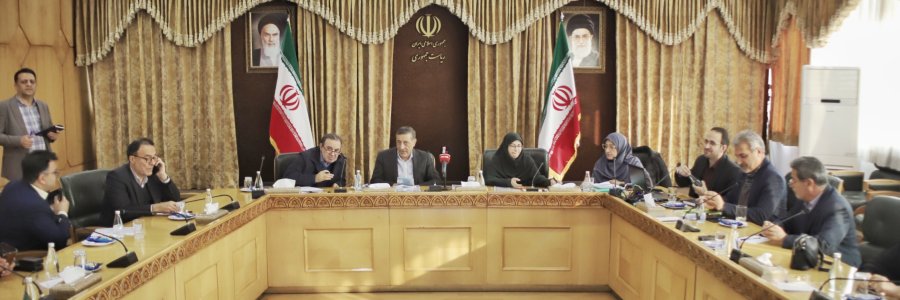 حل مسئله آلودگی اراک نیازمند نگاه همه‌جانبه است