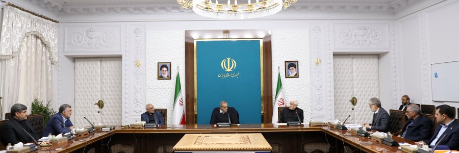 ارتقا و ماموریت محور کردن دانشگاه، راهبرد دولت برای حل علمی مسائل کشور است/ ایجاد فرصت‌های مطالعاتی در دانشگاه‌های معتبر، برنامه دولت برای ارتقای سطح علمی اساتید و دانشجویان/ اعتبار مورد نیاز برای توانمندسازی دانشگاه‌های مطرح و تأثیرگذار کشور اختصاص خواهد یافت