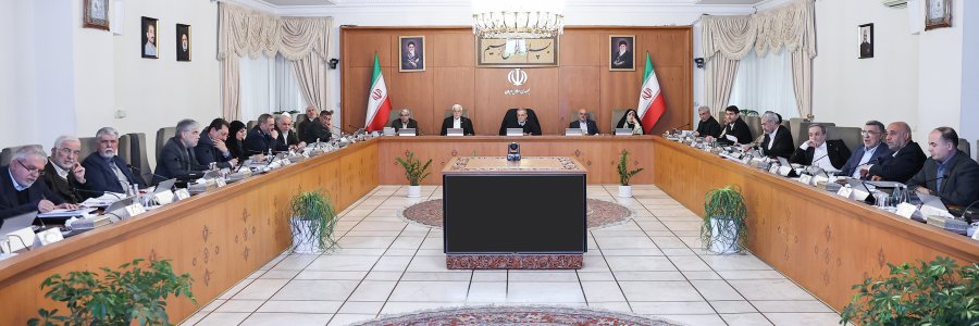 دستور رفع محدودیت‌های اینترنت به شورای عالی امنیت ملی / لزوم به‌کارگیری نهایت دقت و عدالت در رسیدگی به پرونده دستگیرشدگان حوادث اخیر/ تاکید بر برخورد قاطع و بدون چشم پوشی با قاتلین و لیدرهای اقدامات تروریستی