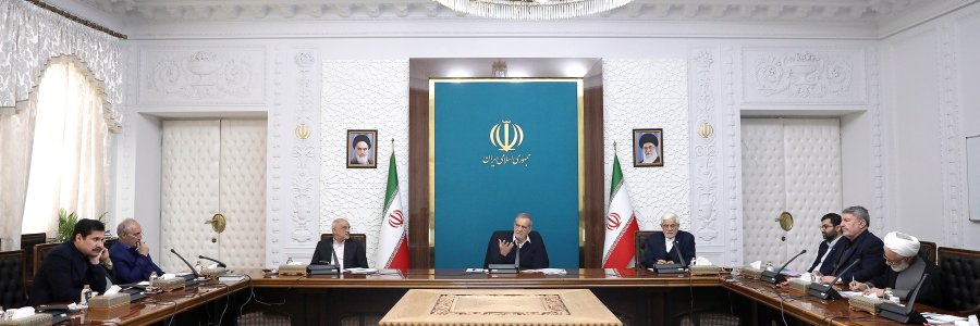 قاطعانه در مسیر مبارزه با رانت، فساد و تبعیض گام برمی‌داریم/ کوچک‌سازی دولت با واگذاری شرکت‌ها و خصوصی‌سازی ممکن می‌شود/ بهبود تجارت با حذف موانع و تقویت ارتباطات با سایر کشورها از اولویت‌های ماست
