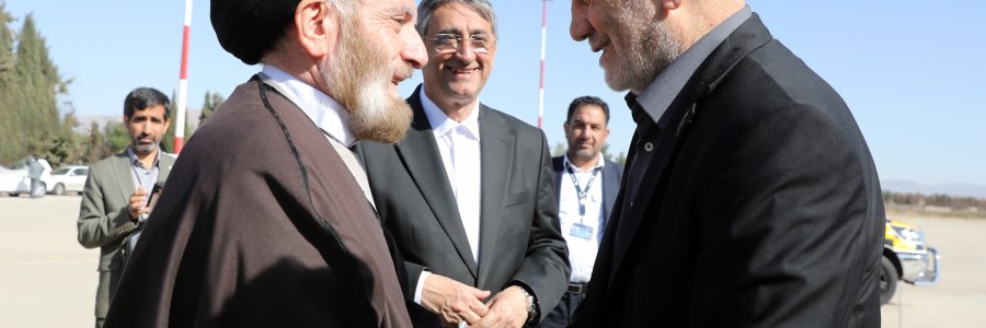 دکترپزشکیان وارد استان لرستان شد
