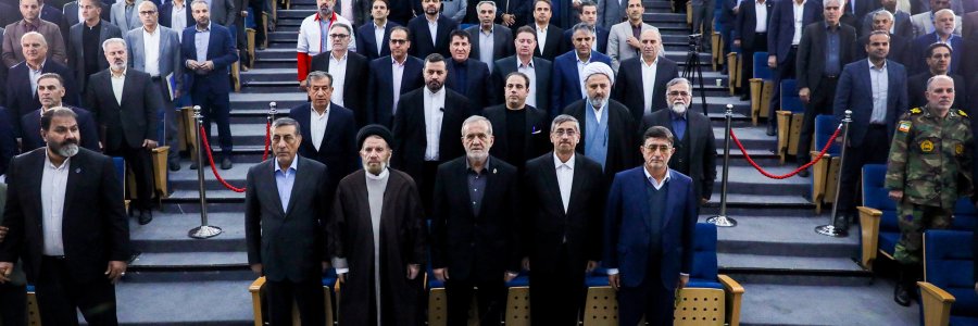 نشست با سرمایه گذاران و فعالان اقتصادی استان لرستان