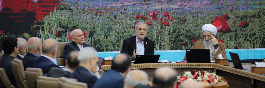 وفاق ملی قدرتی می‌آفریند که هیچ نیرویی قادر به تضعیف آن نیست/ شکاف‌های اجتماعی نیازمند درمان است، نه تعمیق/ دشمنان در پی اختلال در پویایی جامعه‌اند و مسئولیت ما حفظ نظم و همبستگی ملی است
