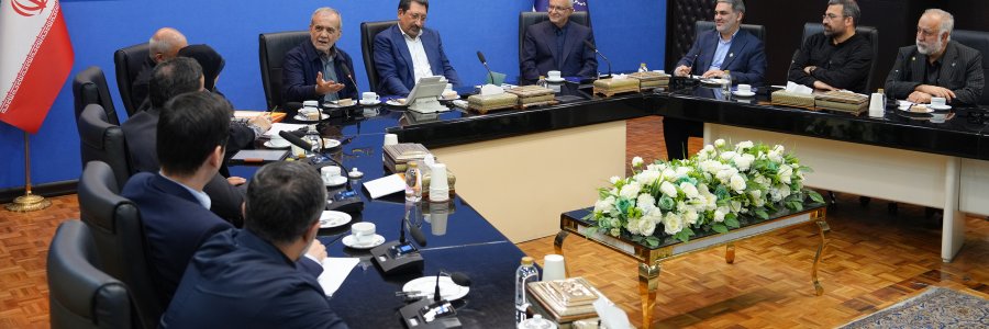ملت ایران با مقاومت 40 روزه، دشمن را به استیصال کشاند/ مدیران کشور با روحیه جهادی، کمترین نگرانی را برای مردم رقم زدند/ اصناف و تولیدکنندگان، ستون‌های پایداری اقتصاد در شرایط جنگی بودند/ هماهنگی دولت، مردم و نیروهای مسلح، دشمن را ناکام گذاشت
