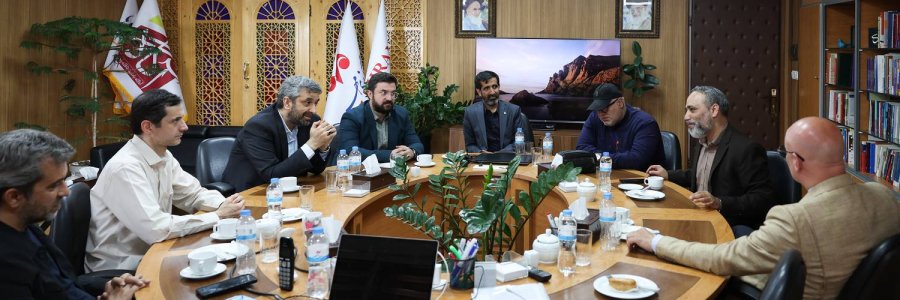 بازدید معاون ارتباطات دفتر رئیس‌جمهور از خبرگزاری مهر/ تببین برنامه‌های دولت برای مهار تورم و حمایت معیشتی 
