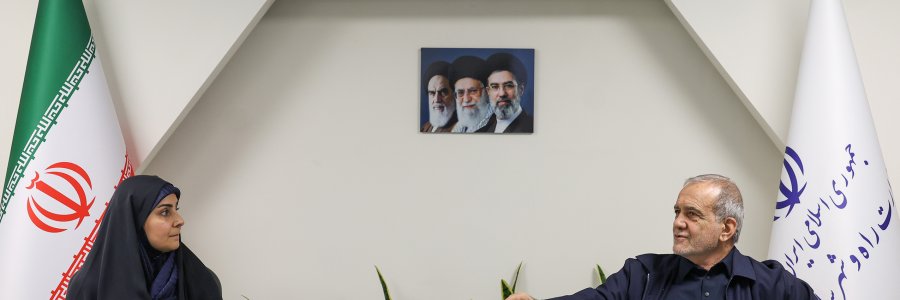 حمل‌ونقل، خط مقدم تاب‌آوری در جنگ اقتصادی است/ استفاده از ظرفیت همسایگان برای توسعه زیرساخت‌های حمل‌ونقل، ترانزیت و سرمایه‌گذاری مشترک/ ایجاد «شفافیت در توزیع بار» و «بهره‌گیری حداکثری از ریل» ضرورت دارد

