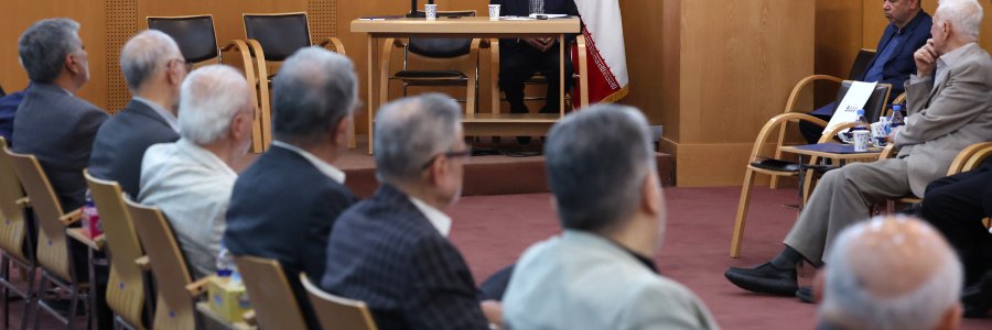 ظرفیت های گسترده دانش، تجربه و توانمندی کشور باید در خدمت پیشرفت و حل مشکلات قرار گیرد/ نقش مراکز علمی در حل مسائل کشور تعیین کننده است/باید شرایطی فراهم کنیم تا جوانان ایران در عرصه های مختلف در زمره بهترین‌های جهان قرار گیرند
