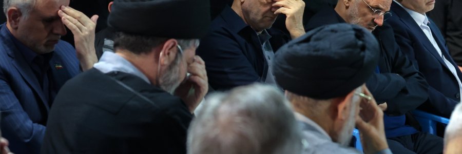 حضور دکتر پزشکیان در مراسم بزرگداشت شهید خطیب
