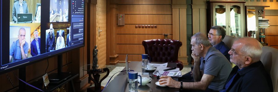ارتقای سلامت جامعه مستلزم مداخله در عوامل اجتماعی مؤثر بر سلامت است/مأموریت نظام سلامت فراتر از درمان بیماری است/ دانشگاه‌های علوم پزشکی باید نقش فرماندهی سلامت در سطح استان‌ها را بر عهده بگیرند/ تاکید بر ضرورت تحول در مدیریت منابع و خدمات سلامت