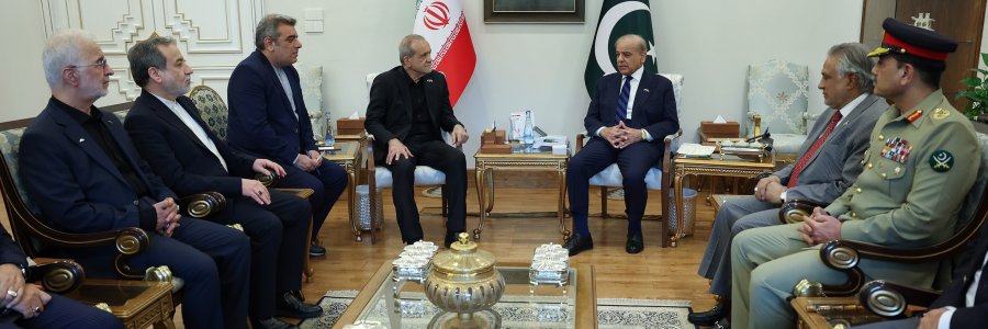 قادة إيران وباكستان يؤكدان عدم التطرق للصواريخ الباليستية في المفاوضات ومذكرة التفاهم الموقعة بين طهران وواشنطن
