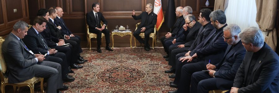 الرئيس بزشكيان يؤكد فشل المعتدين في تقسيم إيران ويشيد بإقليم كردستان لإحباطه المؤامرات على حدودها الغربية