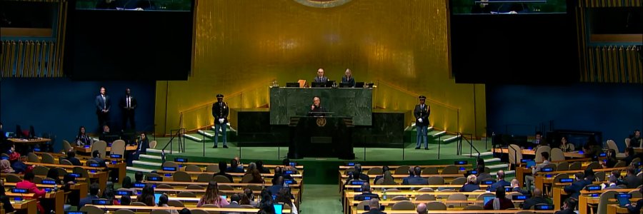 الرئيس بزشكيان يؤكد أن إيران ضحية للإرهاب والعدوان ويعتبر تعزيز القدرات الدفاعية السبيل الوحيد لردع المعتدين
