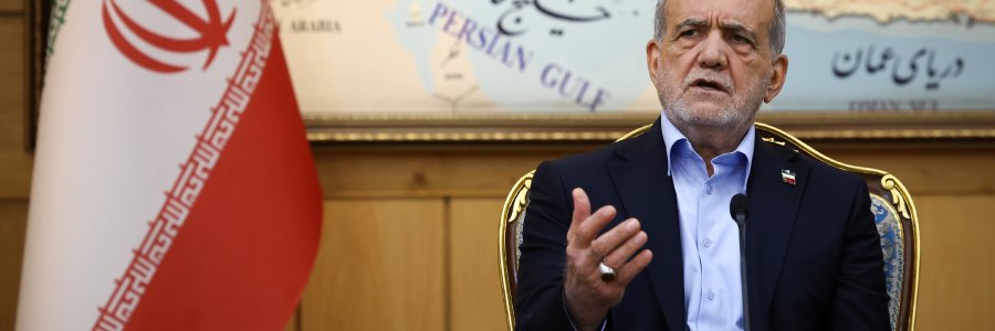 الرئيس بزشكيان يؤكد الدفاع بقوة عن حقوق الشعب الإيراني والشعوب المضطهدة في المنطقة
