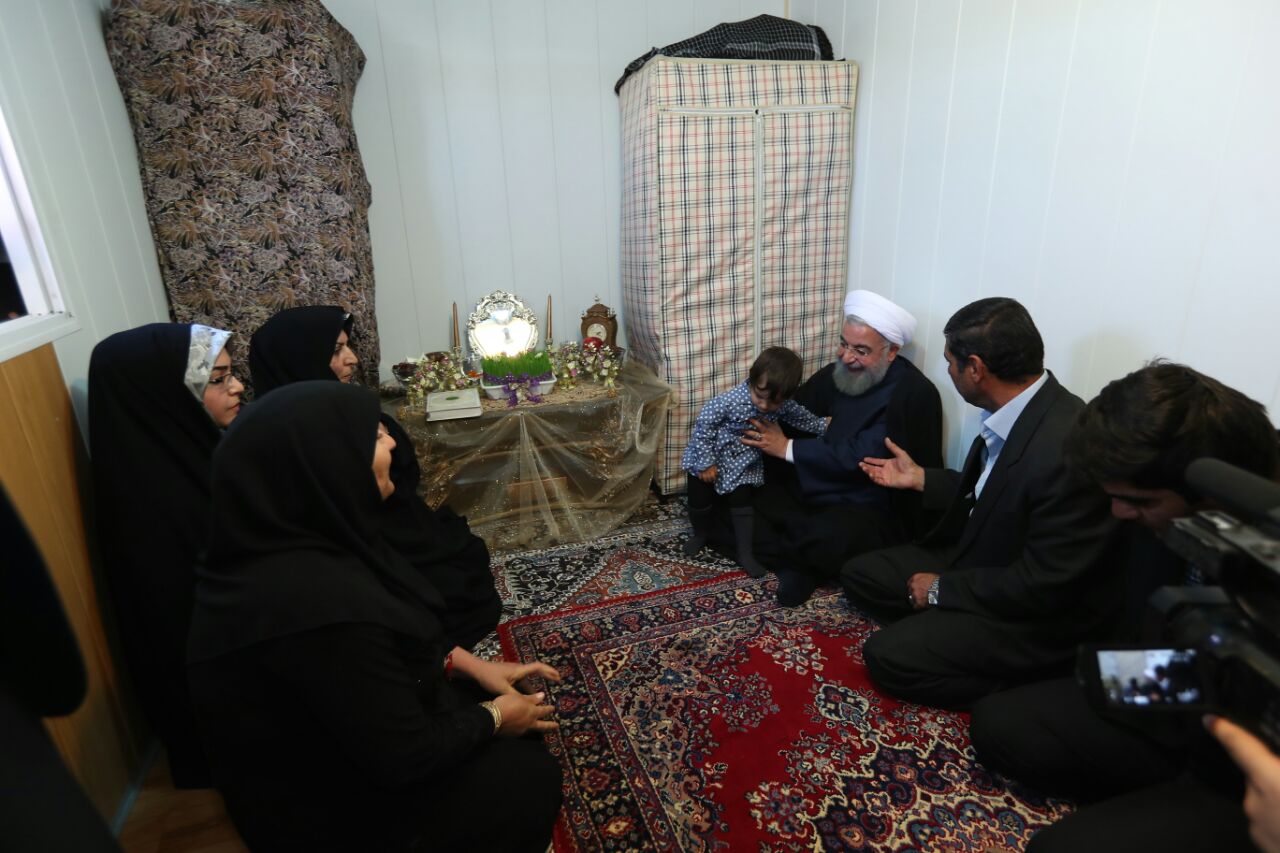 تمام تلاش ما تکمیل اسکان دائمی روستاها در اسرع وقت است/ باید مسکن ها مقاوم و آمادگی ها در برابر بلایای طبیعی را افزایش دهیم/دستور به مسوولان ذیربط برای رفع هر چه سریع‌تر کاستی‌ها و مشکلات زلزله زدگان  