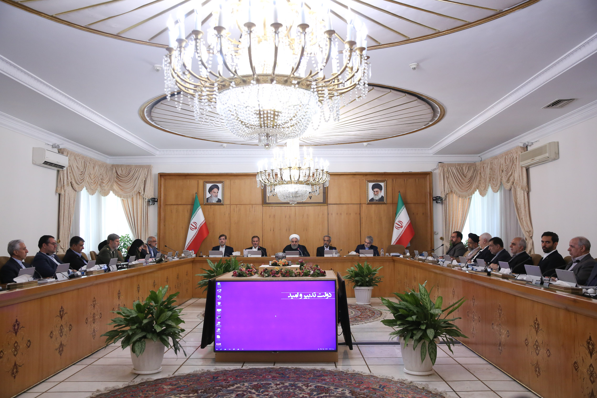 وزارت آموزش و پرورش بدون تردید مهم‌ترین دستگاه کشور است/ تاکید بر ضرورت سوق دادن دانش آموزان از نظام حافظه محور به نظام فهم محور و تقویت تفکر خلاق و نقّاد 