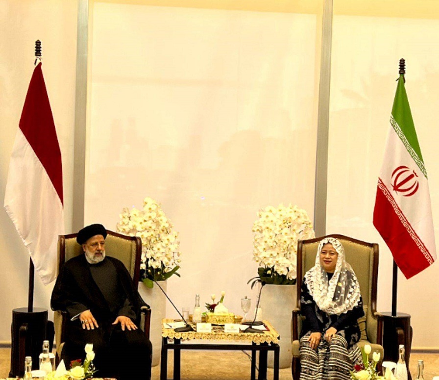 دکتر رئیسی: ایران با وجود تحریم‌ها پیشرفت‌هایی داشته که ظرفیت‌های خوبی برای توسعه روابط با اندونزی ایجاد کرده است/ توسعه روابط ایران و اندونزی در راستای تامین منافع دو کشور، مردم منطقه و مسلمانان است/ خانم ماهارانی: یقین دارم روابط دو کشور نه فقط در زمینه سیاسی بلکه در حوزه‌های اقتصادی نیز توسعه خواهد یافت