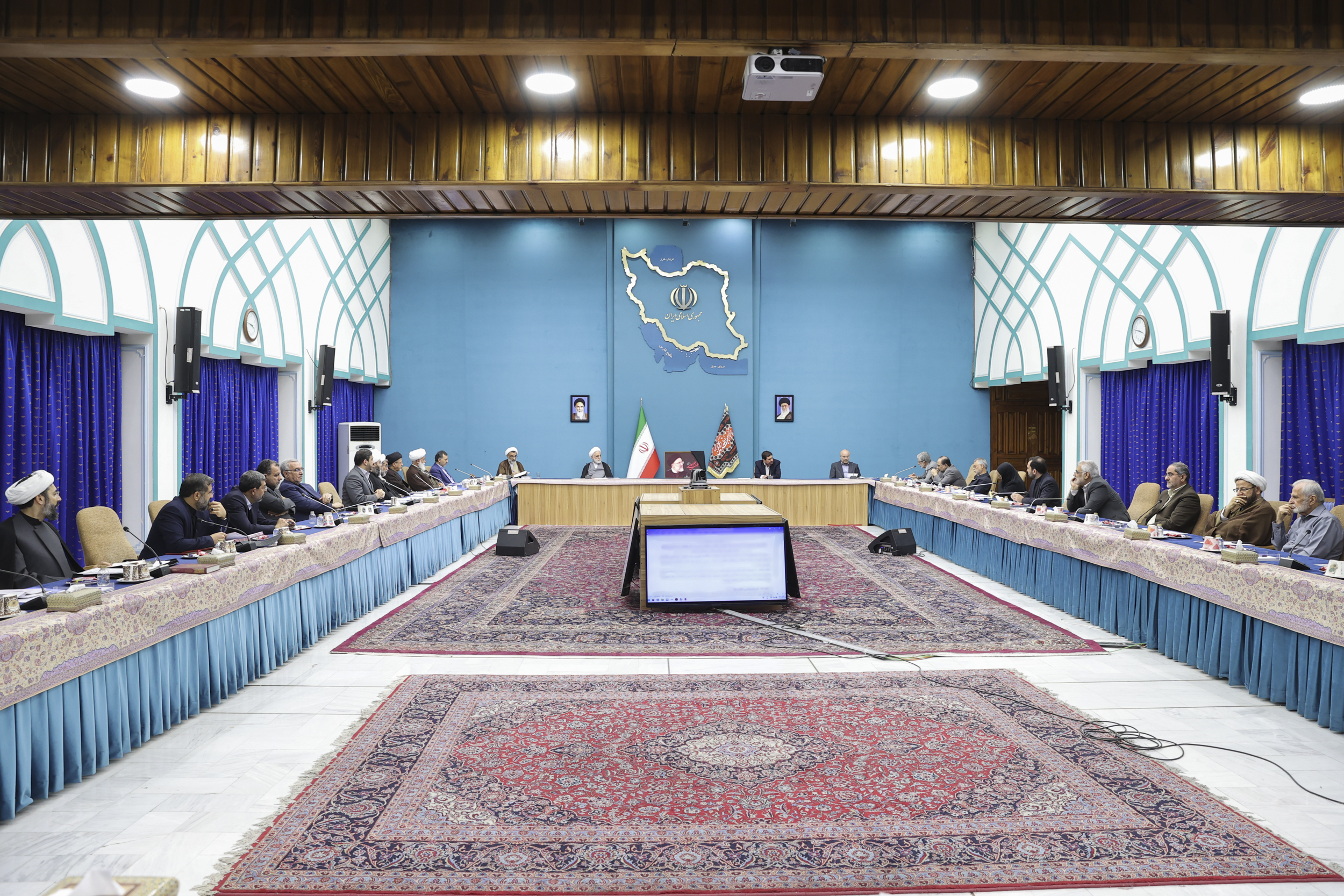 انتخاب اعضای حقیقی هیئت امنای سازمان ملی سنجش و ارزشیابی نظام آموزشی کشور/ اصلاح آیین‌نامه بسیج اساتید
