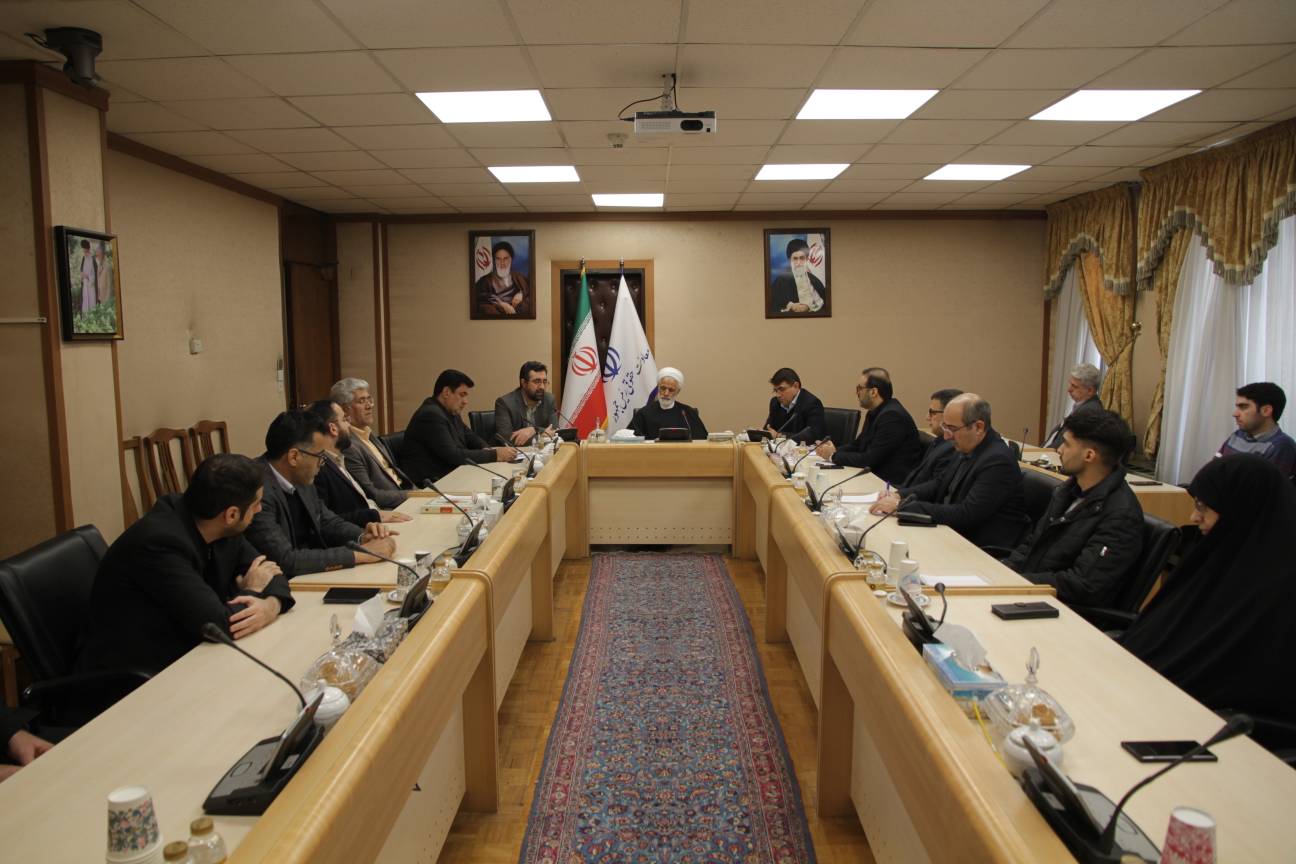 ارتقای واحدهای حقوقی و تفکیک آنها از واحدهای پارلمانی در دستگاه‌های اجرایی ضروری است
