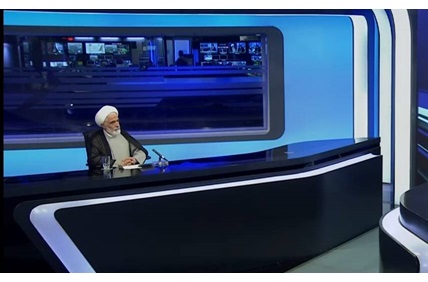 معنای شعار «نه شرقی نه غربی» قطع ارتباط با همه جهان نبود