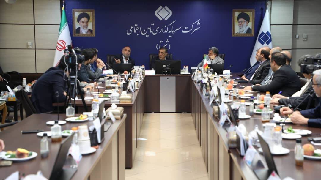 ضرورت تقویت بخش خصوصی، شفافیت و پرهیز از مداخلات غیرتخصصی در مدیریت اقتصادی کشور
