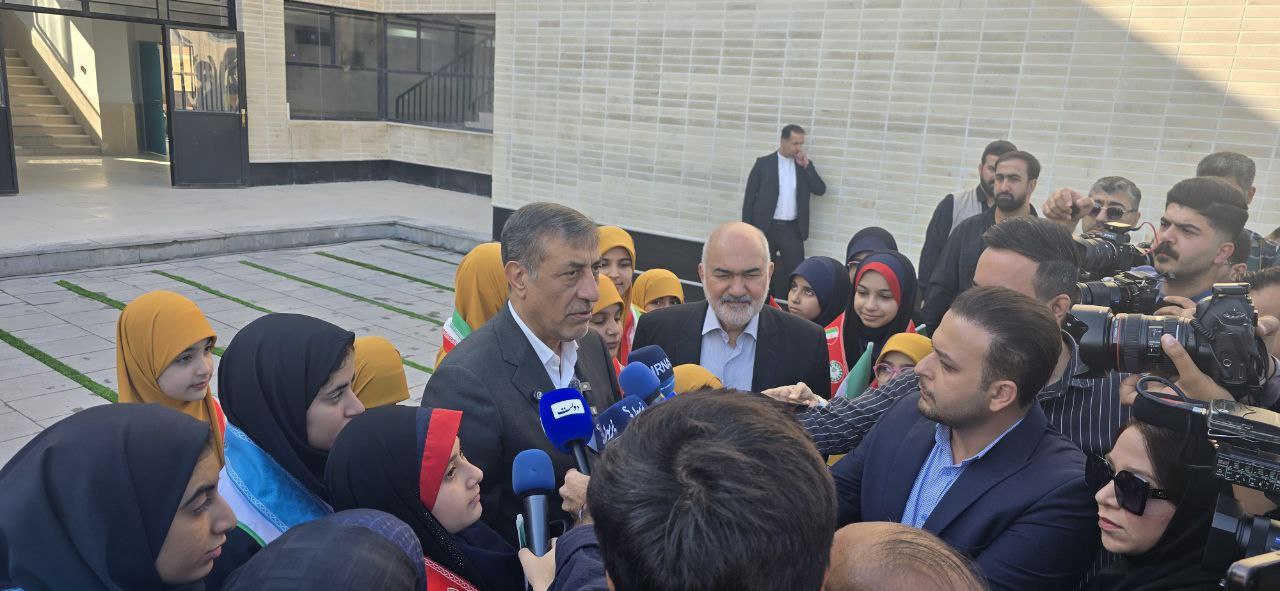 افتتاح مدرسه‌ای که خشتش را رئیس جمهور گذاشت/ قائم‌پناه: عدالت آموزشی و اصلاح نظام آموزشی با مشارکت مردم محقق می‌شود