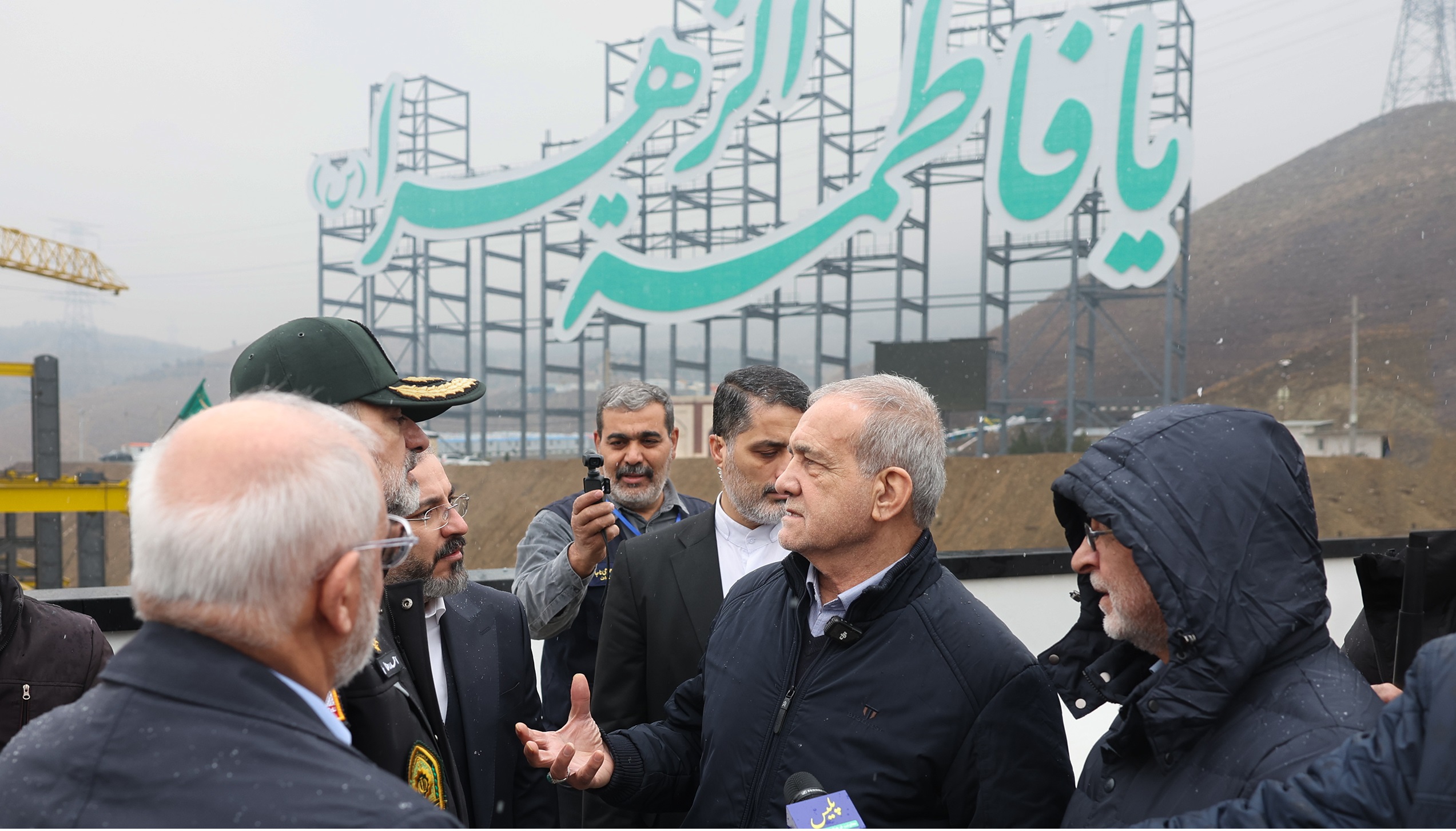 بازدید دکتر پزشکیان از شهرک مسکونی حضرت فاطمه زهرا(س) فراجا
