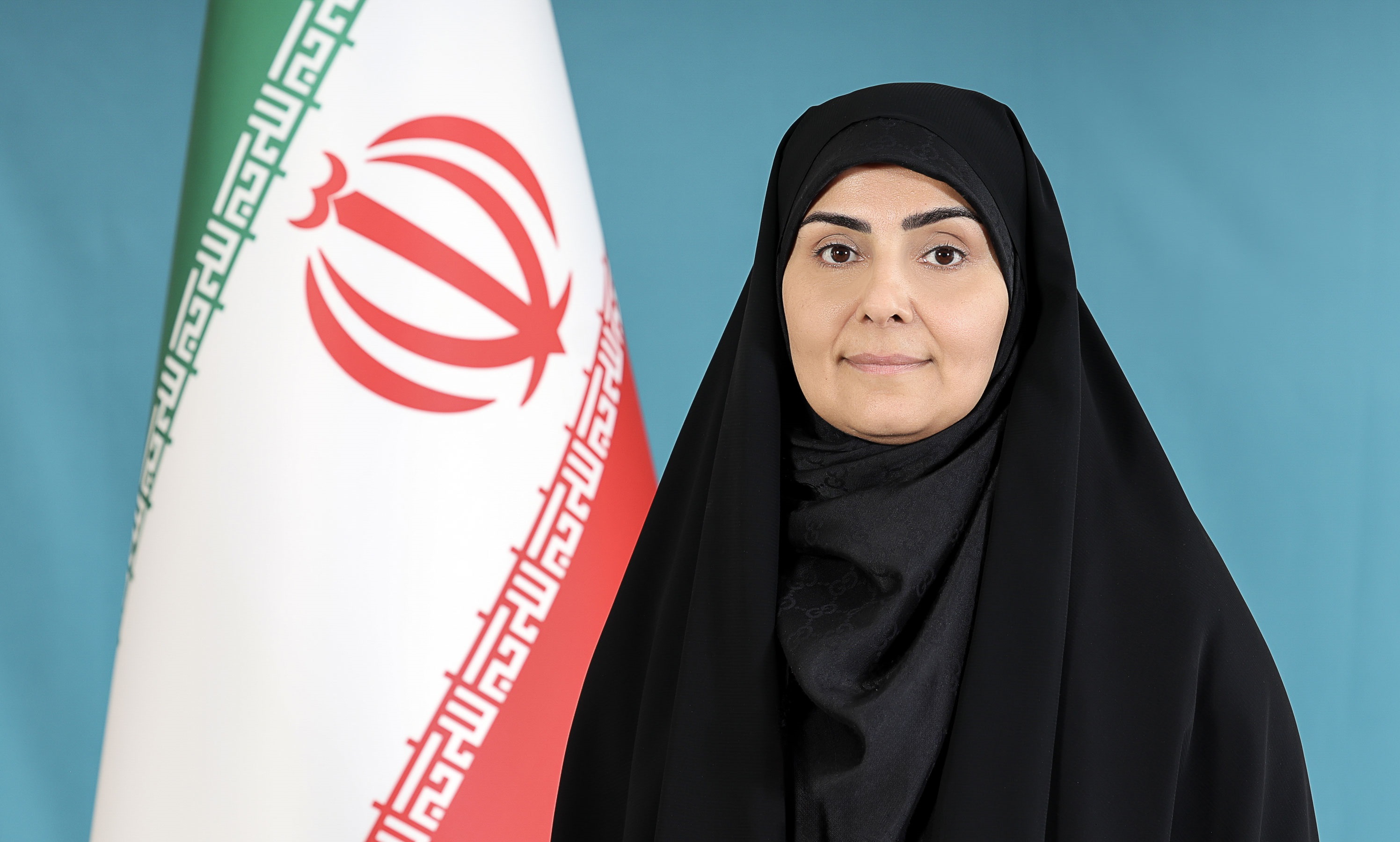 پزشکیان با تأکید بر توسعه کریدورها، دیپلماسی حمل‌ونقل را به یکی از اولویت‌های کشور تبدیل کرد/ رئیس‌جمهور بسیار صادق و شفاف است؛ همه تأکیداتش روشن و صادقانه پیگیری می‌شود/ اتصال ریلی چابهار به زاهدان با بیشترین تخصیص و اعتبار دنبال شد/ در جنگ، بیش از هزار کامیون در روز برای انتقال کالا از چابهار به کار افتادند
